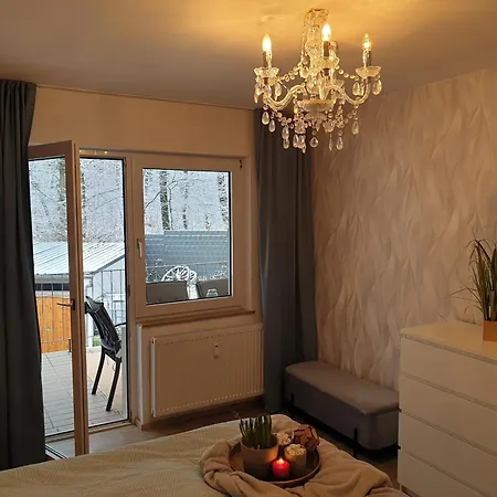 Winter In Der Waldrand Mit Zwei Balkonen * Bad Wünnenberg