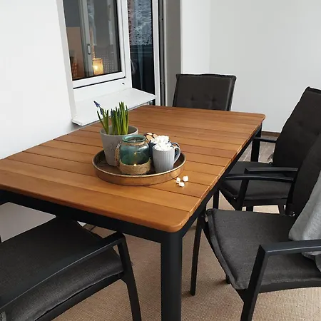 Winter In Der Waldrand Mit Zwei Balkonen Bad Wünnenberg