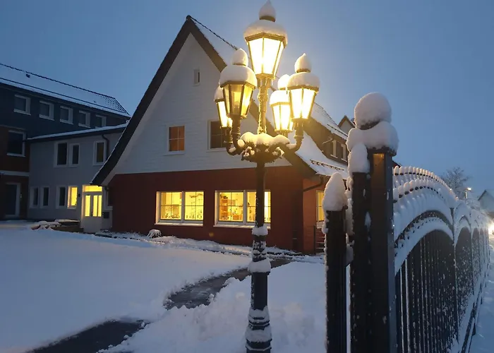 Daire Winter In Der Waldrand Mit Zwei Balkonen Bad Wünnenberg
