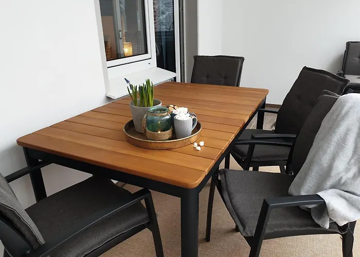 Winter In Der Waldrand Mit Zwei Balkonen Bad Wünnenberg